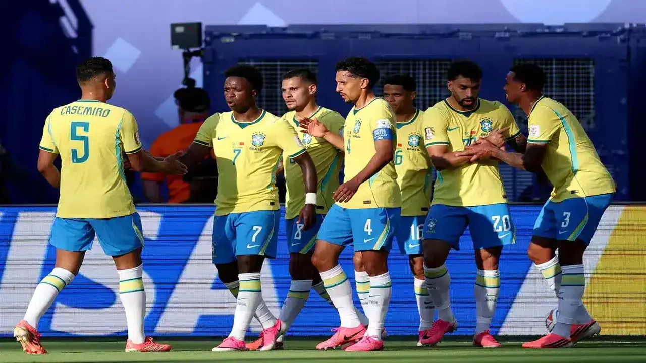 رافينيا يصدم أندية الدوري السعودي رغم العروض المغرية